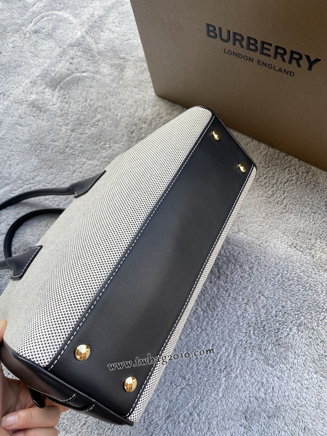 Burberry專門店新款女士帆布手提包 巴寶莉時裝秀款保齡球包Cube立方包 yxb1243
